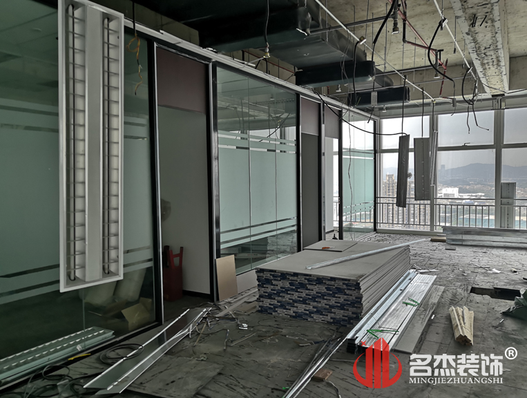 20200424172049_497 办公室装建