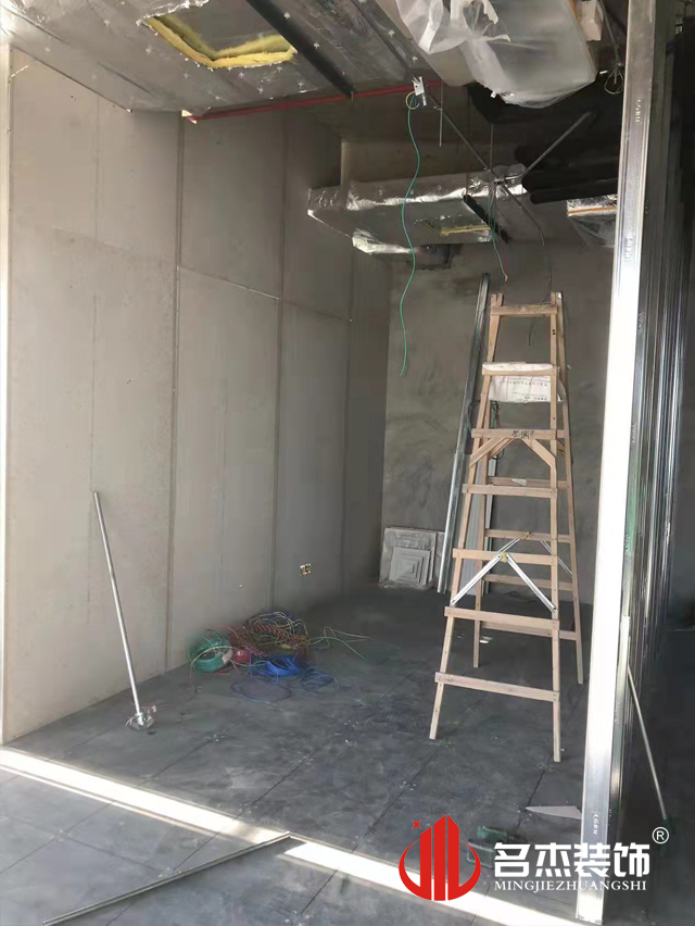 20211210162643_480 办公室装建设计