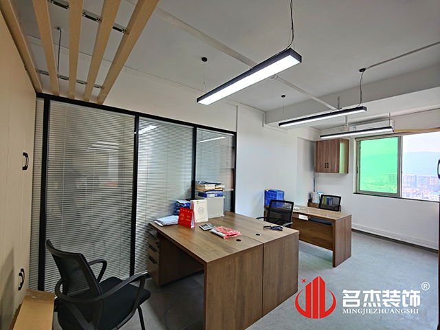 20220104161816_299 办公室装建设计