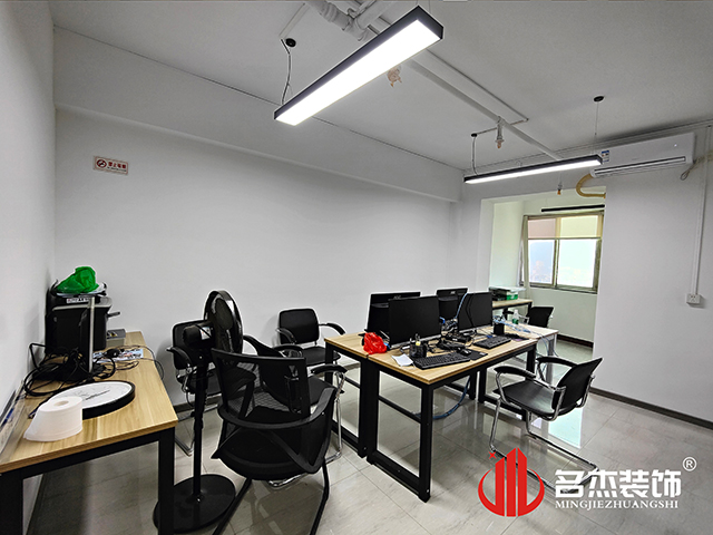 20220104161841_227 办公室装建设计