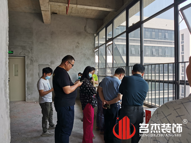 20220422154012_726 昭通办公室装建设计