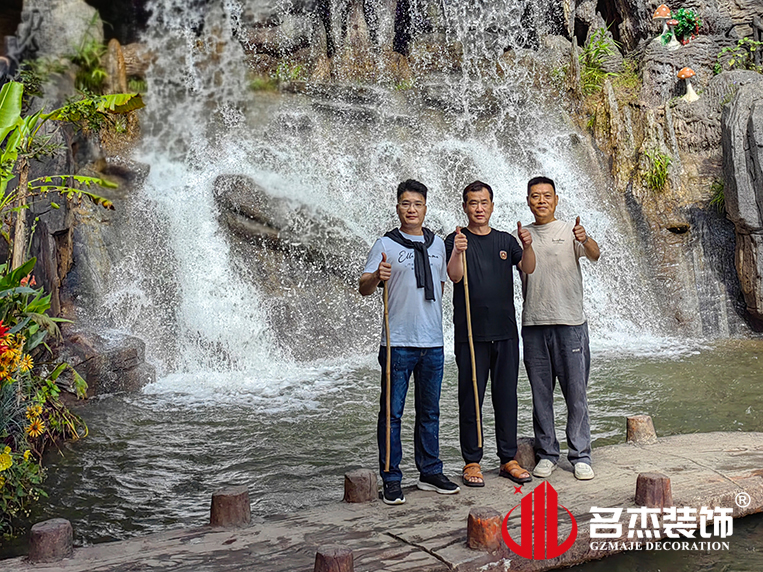 20241105143938_184 suncitygroup太阳集团装璜团队合影