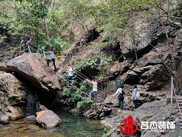 20241105144137_872 suncitygroup太阳集团装璜设计团队合影